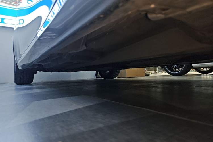 Used Lexus ES 2015 250 Elegant Edition Right Side Sill