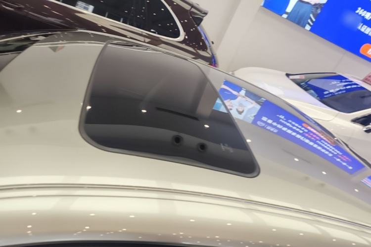 Used Lexus ES 2015 200 Elite Edition Roof