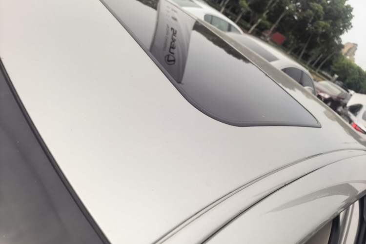 Used Lexus ES 2015 200 Elite Edition Roof