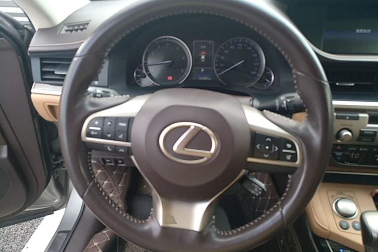 Used Lexus ES 2015 200 Elite Edition Steering Wheel