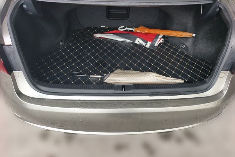 Used Lexus ES 2015 200 Elite Edition Trunk