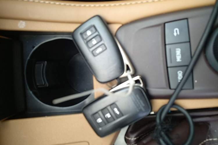 Used Lexus ES 2015 200 Elite Edition Vehicle Key