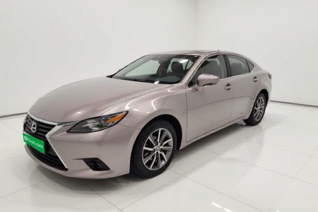 Used Lexus ES 2015 300h Comfort Edition