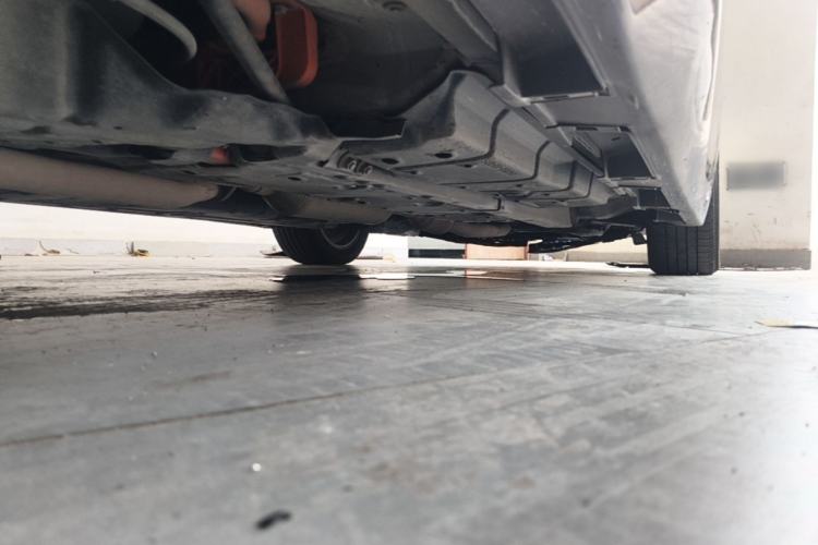 Used Lexus ES 2015 300h Comfort Edition Chassis Rear Right