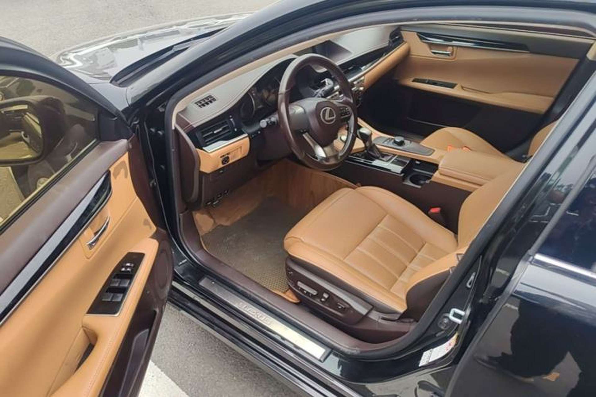 Used Lexus ES 2015 200 Elite Edition Driver Seat