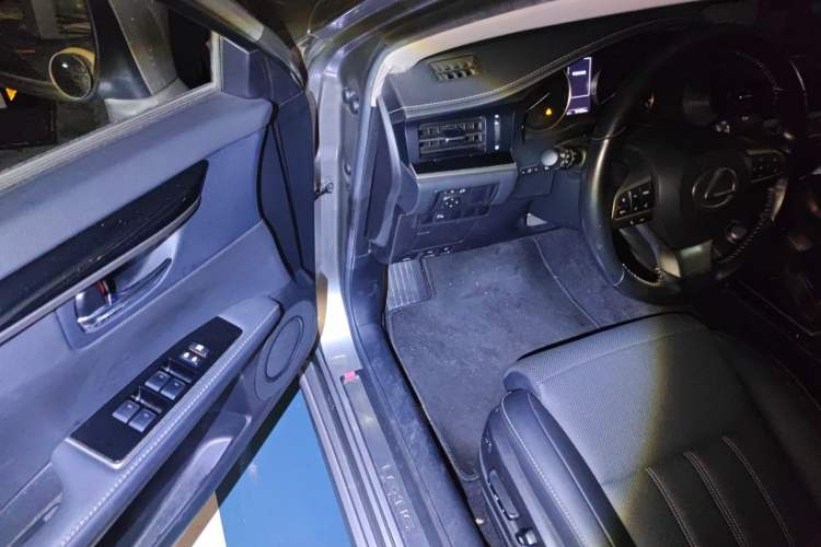 Used Lexus ES 2015 200 Elite Edition Driver Seat