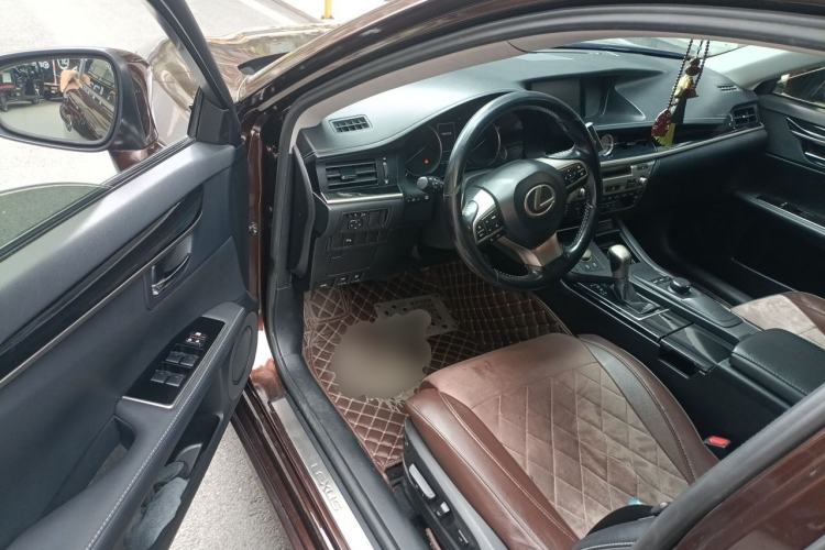 Used Lexus ES 2015 200 Elite Edition Driver Seat