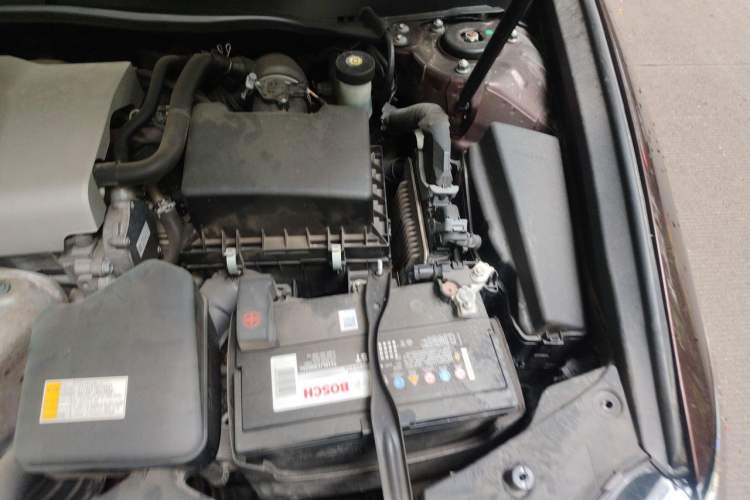 Used Lexus ES 2015 200 Elite Edition Engine Bay Left