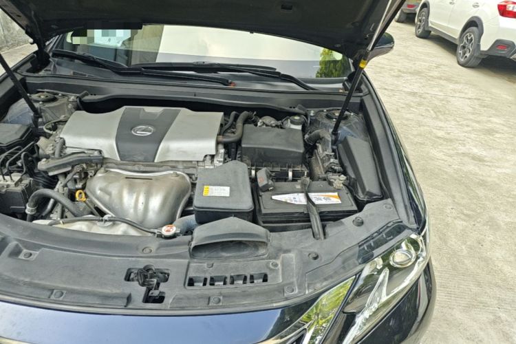 Used Lexus ES 2015 200 Elite Edition Engine Bay Left