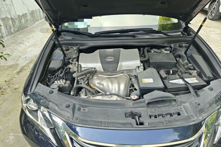 Used Lexus ES 2015 200 Elite Edition Engine Bay Right