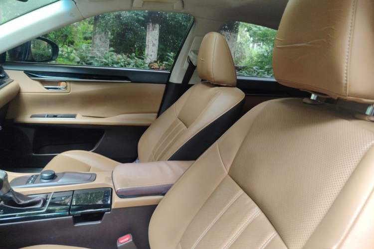 Used Lexus ES 2015 200 Elite Edition Left Front Seat