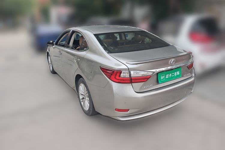 Used Lexus ES 2015 200 Elite Edition Rear Left 45 Deg