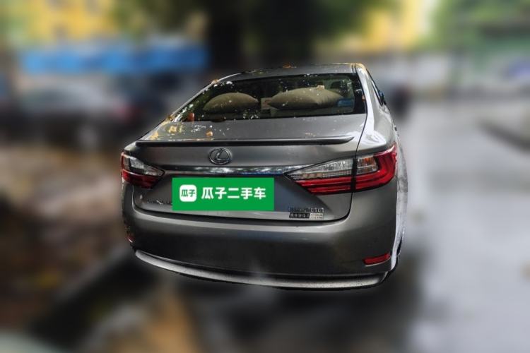 Used Lexus ES 2015 200 Elite Edition Rear