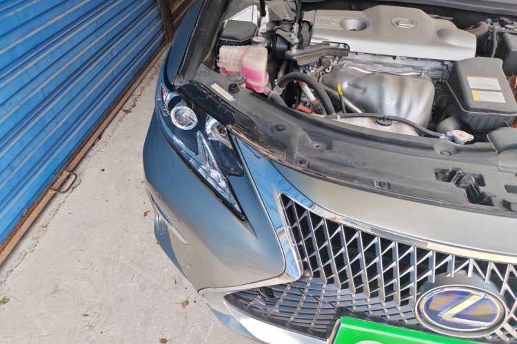 Used Lexus ES 2015 300h Comfort Edition Right Front Headlight