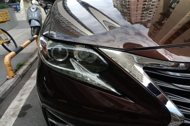 Used Lexus ES 2015 200 Elite Edition Right Front Headlight