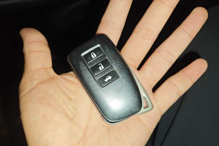 Used Lexus ES 2015 200 Elite Edition Vehicle Key