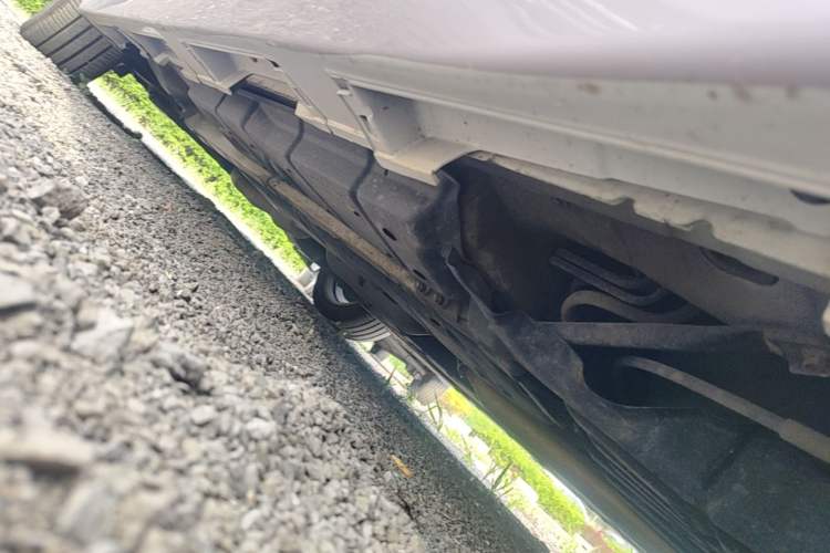 Used Lexus ES 2015 300h Comfort Edition Chassis Rear Left