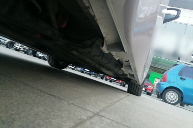Used Lexus ES 2015 300h Comfort Edition Chassis Rear Right