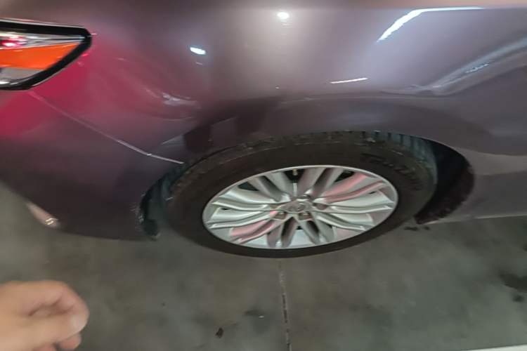 Used Lexus ES 2015 200 Elite Edition Left Front Wheel Hub