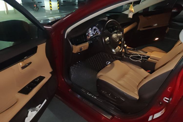 Used Lexus ES 2015 200 Elite Edition Driver Seat
