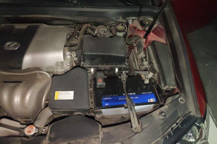 Used Lexus ES 2015 200 Elite Edition Engine Bay Left