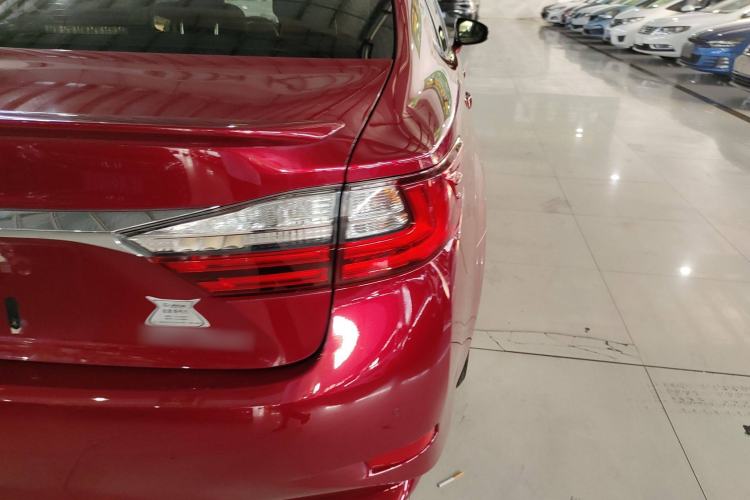 Used Lexus ES 2015 200 Elite Edition Exterior 1