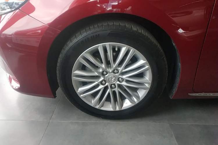 Used Lexus ES 2015 200 Elite Edition Exterior 4
