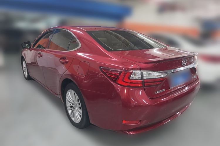 Used Lexus ES 2015 200 Elite Edition Rear Left 45 Deg