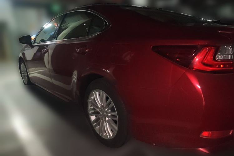 Used Lexus ES 2015 200 Elite Edition Rear Left 45 Deg