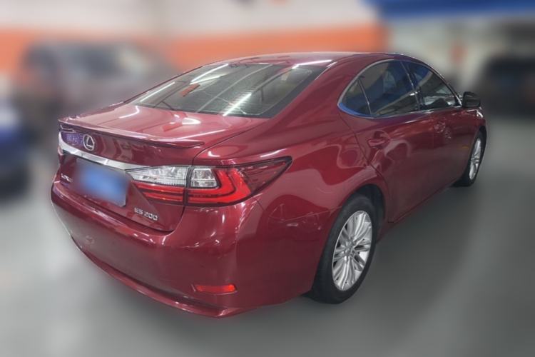 Used Lexus ES 2015 200 Elite Edition Rear Right 45 Deg