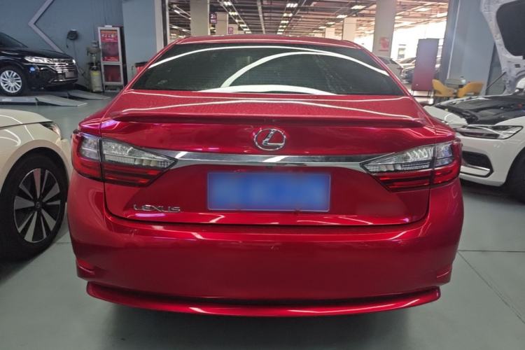 Used Lexus ES 2015 200 Comfort Edition Rear
