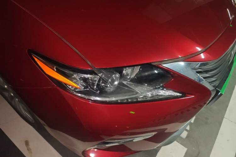 Used Lexus ES 2015 200 Elite Edition Right Front Headlight