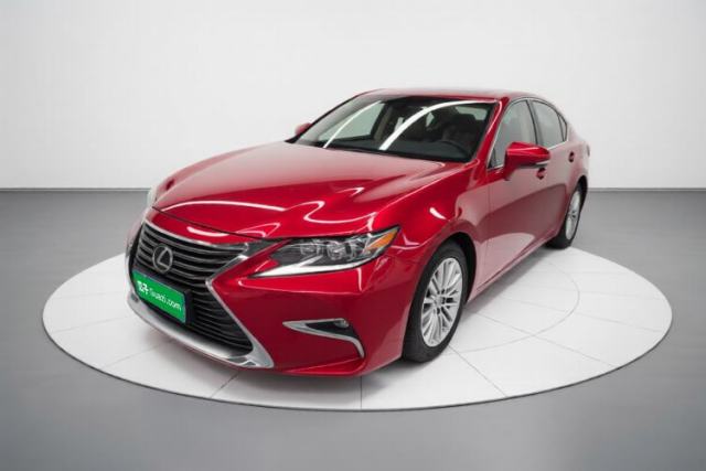 Ojetý Lexus ES 2015 200 Comfort Edition