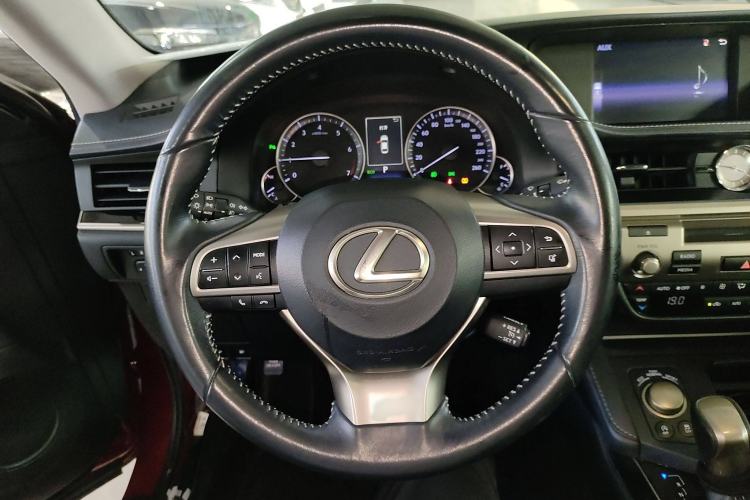 Used Lexus ES 2015 200 Elite Edition Steering Wheel