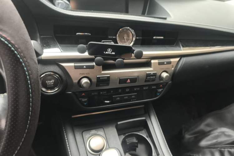 Used Lexus ES 2015 200 Elite Edition Audio And AC Panel