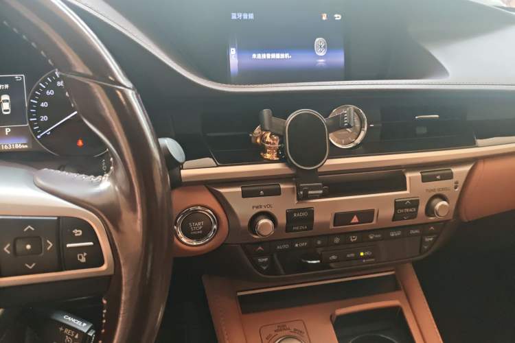 Used Lexus ES 2015 200 Elite Edition Audio And AC Panel