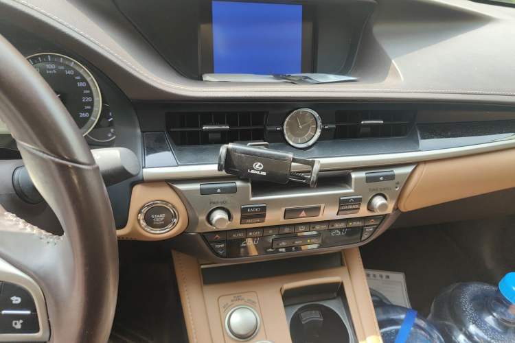 Used Lexus ES 2015 200 Elite Edition Audio And AC Panel