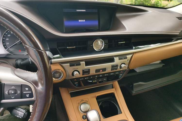 Used Lexus ES 2015 200 Elite Edition Audio And AC Panel