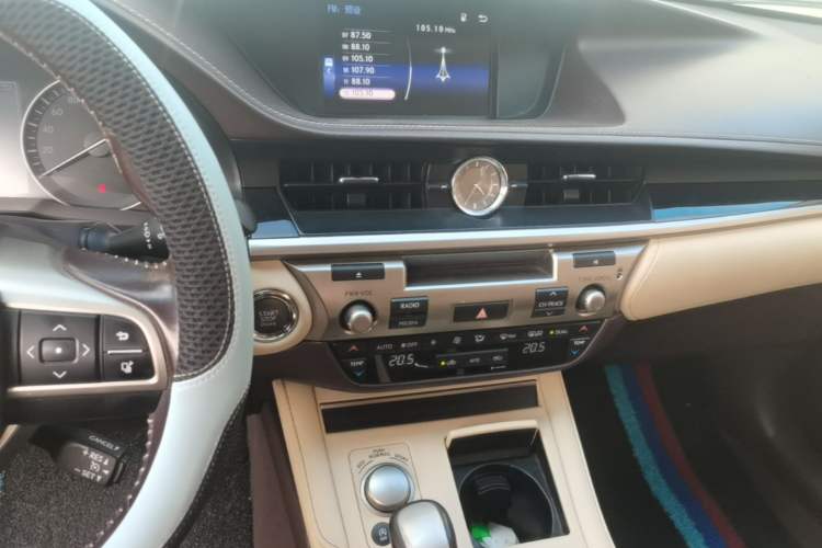 Used Lexus ES 2015 200 Elite Edition Audio And AC Panel