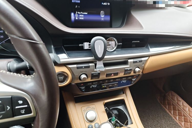 Used Lexus ES 2015 200 Comfort Edition Audio And AC Panel