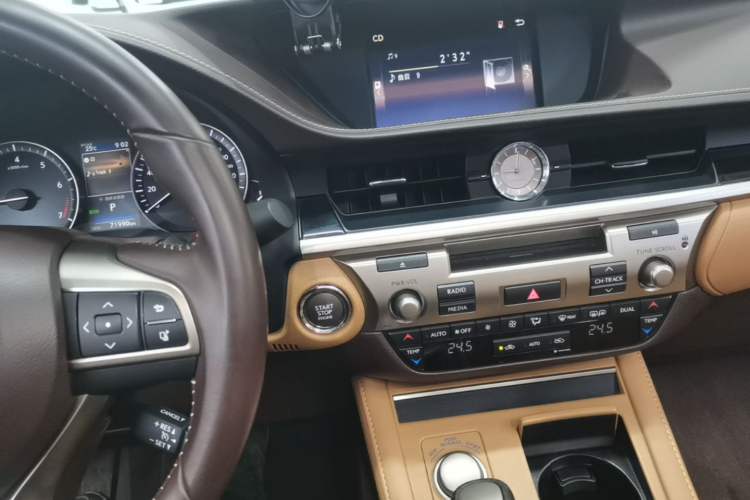 Used Lexus ES 2015 200 Elite Edition Audio And AC Panel