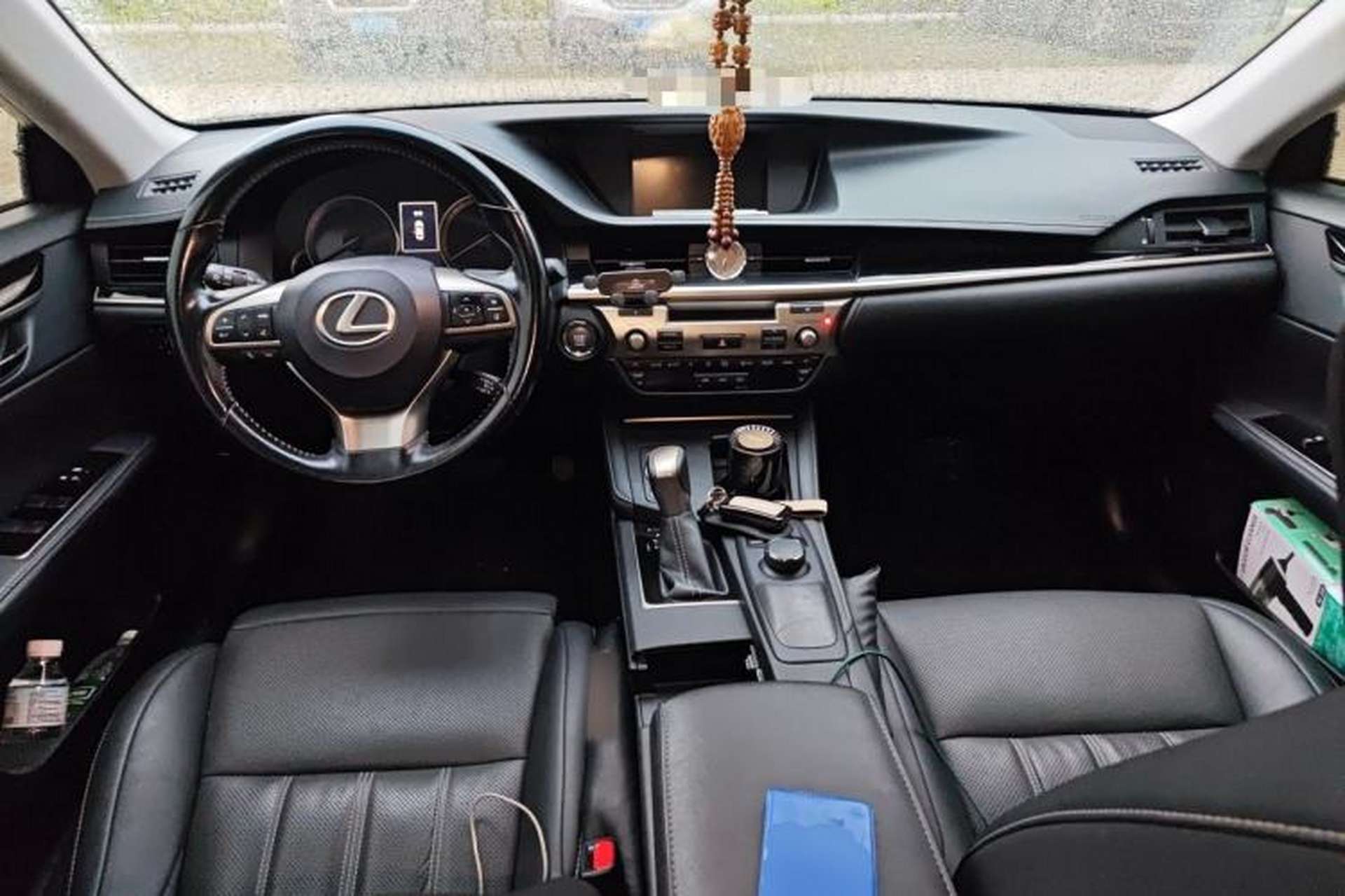 Used Lexus ES 2015 200 Elite Edition Center Console