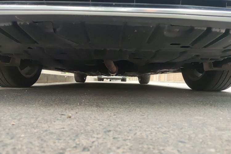 Used Lexus ES 2015 300h Comfort Edition Chassis Front