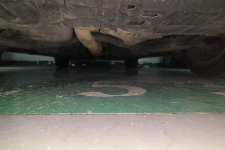 Used Lexus ES 2015 300h Comfort Edition Chassis Front