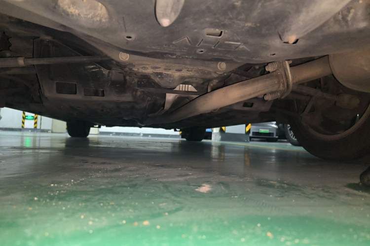 Used Lexus ES 2015 300h Comfort Edition Chassis Rear