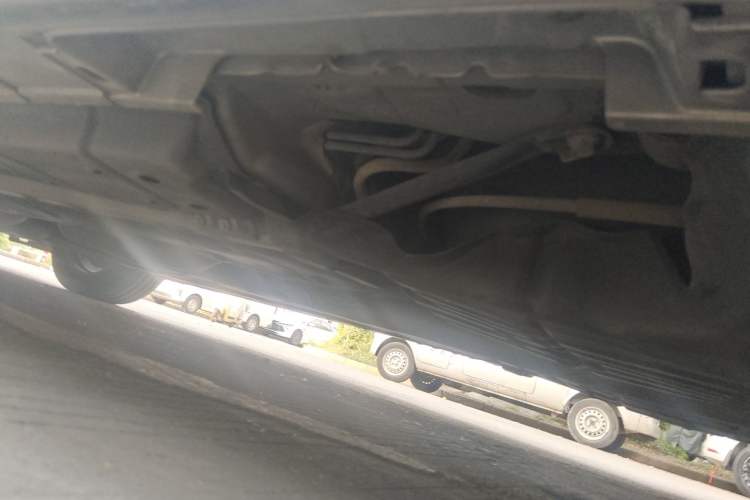 Used Lexus ES 2015 300h Comfort Edition Chassis Rear Left