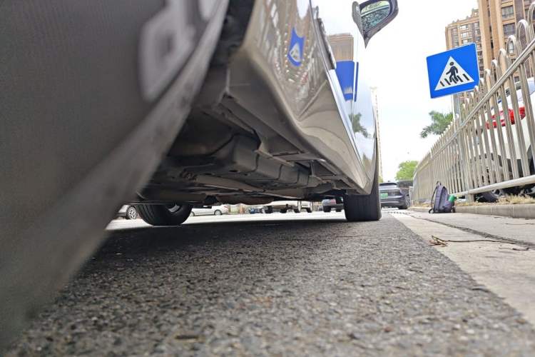 Used Lexus ES 2015 300h Comfort Edition Chassis Rear Right