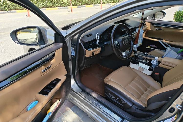 Used Lexus ES 2015 200 Elite Edition Driver Seat