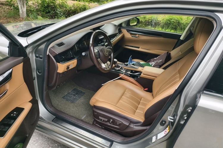 Used Lexus ES 2015 200 Elite Edition Driver Seat