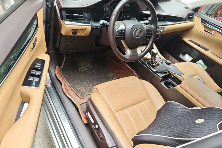 Used Lexus ES 2015 200 Comfort Edition Driver Seat